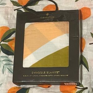 Clementine Kids Muslin Swaddle Blanket BNWT